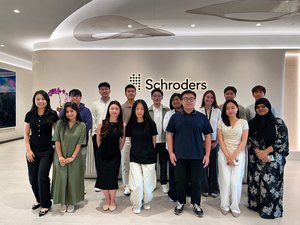 hong kong group interns group shot